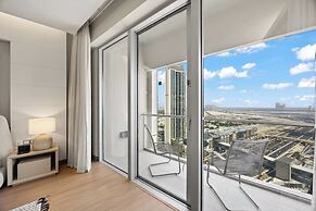 Snug Studio in Dubai Mall Steps From Burj Khalifa