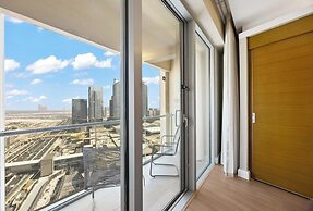 Snug Studio in Dubai Mall Steps From Burj Khalifa
