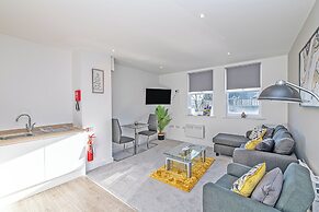 Prescott Court by Guestz
