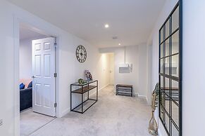 Prescott Court by Guestz
