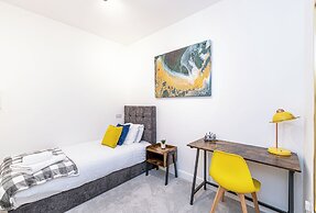 Prescott Court by Guestz