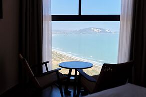 The Apec Mandala Ocean View - Condotel