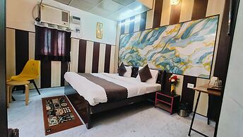 Roomshala Hotel Mannat
