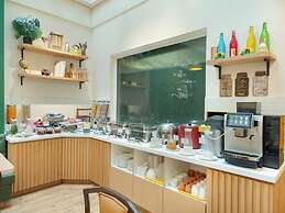 Bloom Hotel - M Block GK2