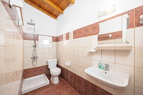 Kavos Panorama Hotel