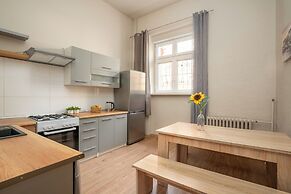 AS HOME Ofiar Oświęcimskich