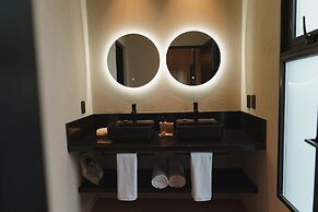 Kemay Hotel Boutique