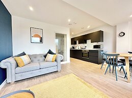 Coates House by Guestz