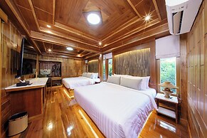 Calisto Valley I Luxury Pool Villa Krabi