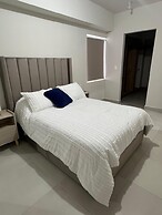 Depa con Cocina Sala Comedor y Alberca