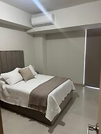 Depa con Cocina Sala Comedor y Alberca