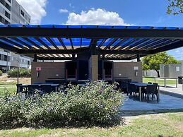 Depa con Cocina Sala Comedor y Alberca