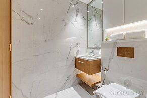 GLOBALSTAY Azizi Riviera 67