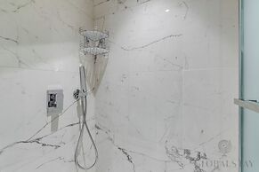 GLOBALSTAY Azizi Riviera 67