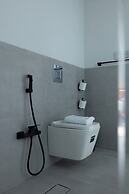 C LIVING 3 - ALMALQA