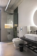 C LIVING 3 - ALMALQA