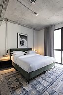 C LIVING 3 - ALMALQA