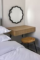 C LIVING 3 - ALMALQA