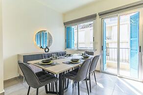 Cove - 2Br Apt W Balcony in Mar Mikhael
