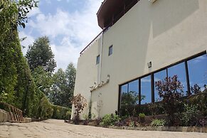 ENZOGU GARDENS RESIDENCY HOTEL
