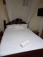 ENZOGU GARDENS RESIDENCY HOTEL