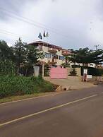 ENZOGU GARDENS RESIDENCY HOTEL