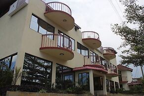 ENZOGU GARDENS RESIDENCY HOTEL