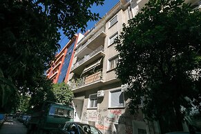 Elysia  - 2-Br Apt & Balcony in Athens