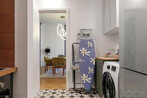 Elysia  - 2-Br Apt & Balcony in Athens