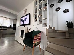 Villagrey Residence Tunari
