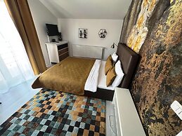 Villagrey Residence Tunari
