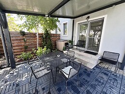 Villagrey Residence Tunari