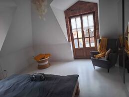 Dako Mansion