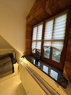 Dako Mansion