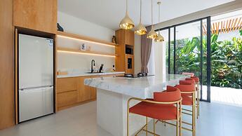 Loona Palm Villas Seseh