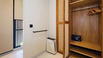 Loona Palm Villas Seseh