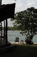 Vahine Private Island