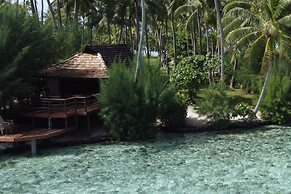 Vahine Private Island