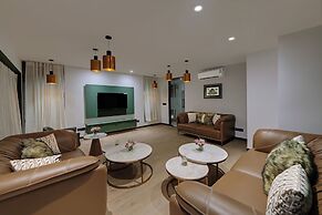 Hays AIR By Ahuja Residences - Golf Course Ext. Road & Sector 51