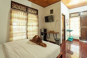 Pondok Hari Baik
