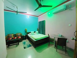 Green View Rest House