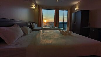 Hotel Opera Ocean