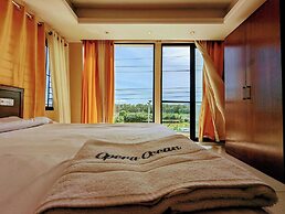 Hotel Opera Ocean