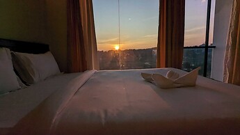 Hotel Opera Ocean