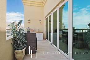 LUX The Shoreline Sea View Suite