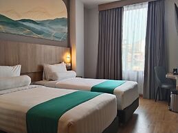 Front One Luxe Hotel Solo