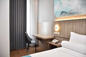 Front One Luxe Hotel Solo