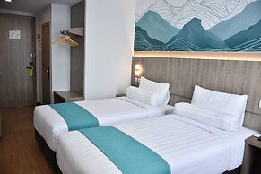 Front One Luxe Hotel Solo