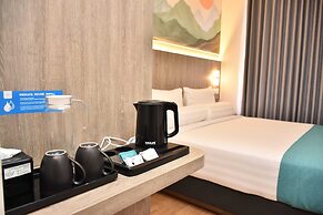 Front One Luxe Hotel Solo