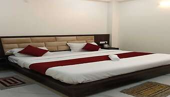 Roomshala Hotel Nandan Residency